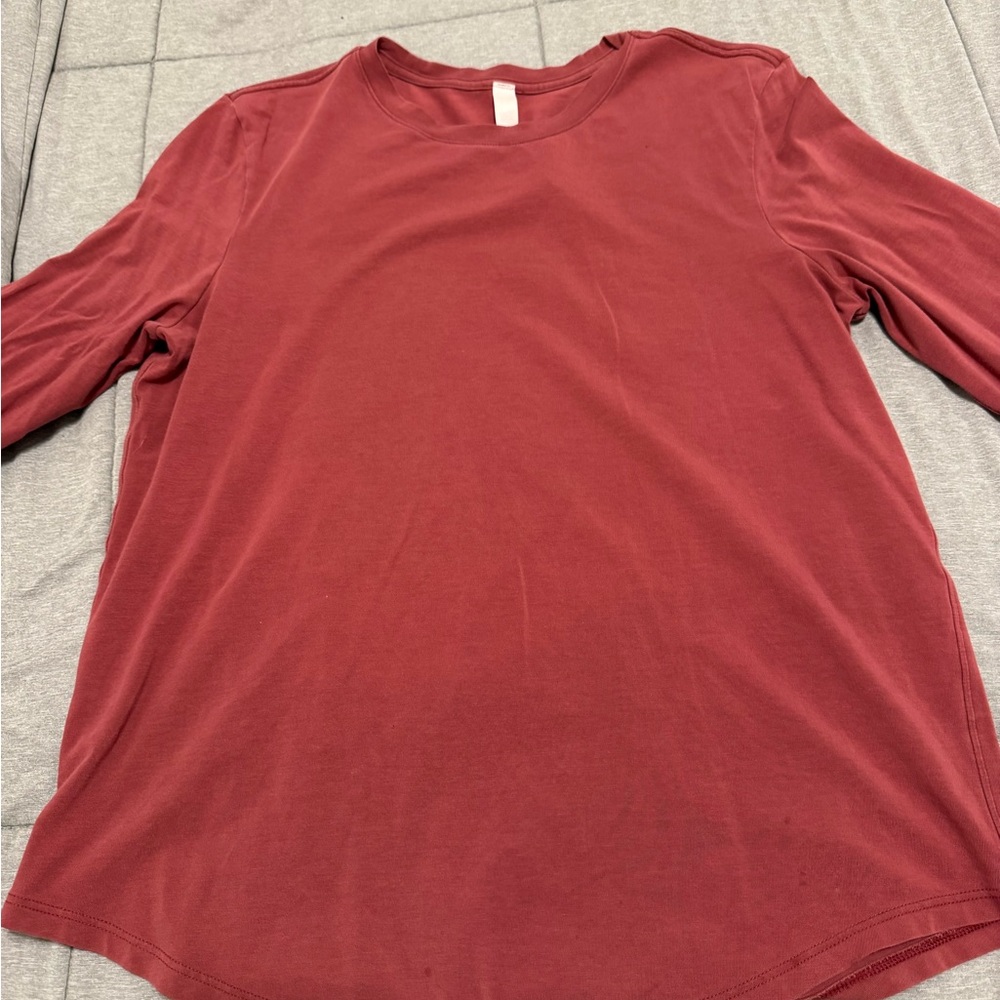 lululemon Long Sleeve Tee in Burgundy